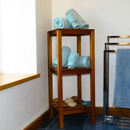 Bed & Breakfast Plaine Et Colline Et Table D'hotes Isere Gillonnay