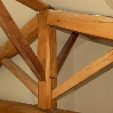 Plaine Et Colline Et Table D'hotes Isere Bed & Breakfast Gillonnay