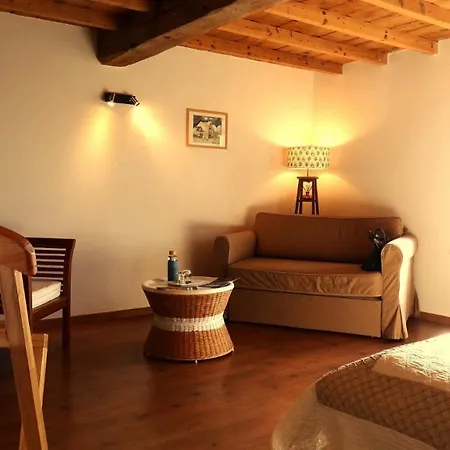Plaine Et Colline Et Tables D'hotes Isere Oda ve Kahvaltı